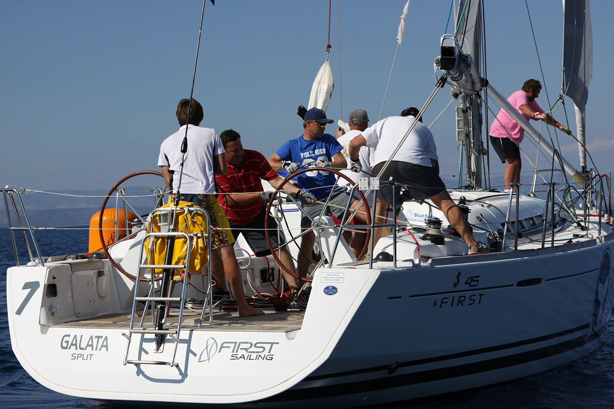 It regatta 2012 7722